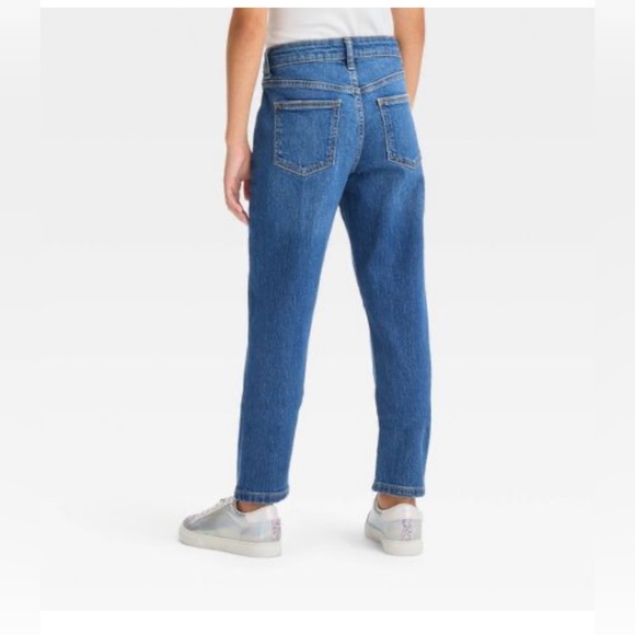 Art Class Girls' High-Rise Tapered Cropped Jeans Medium Wash Blue - Picture 3 of 4